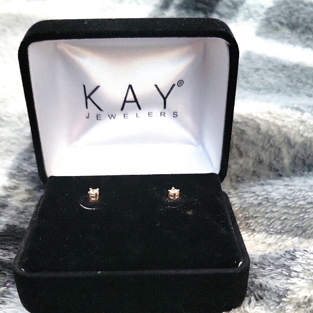 Kay Jewelers Gold Stud Earrings